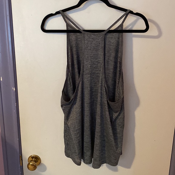 Old Navy Active top Size XXL - Picture 3 of 4